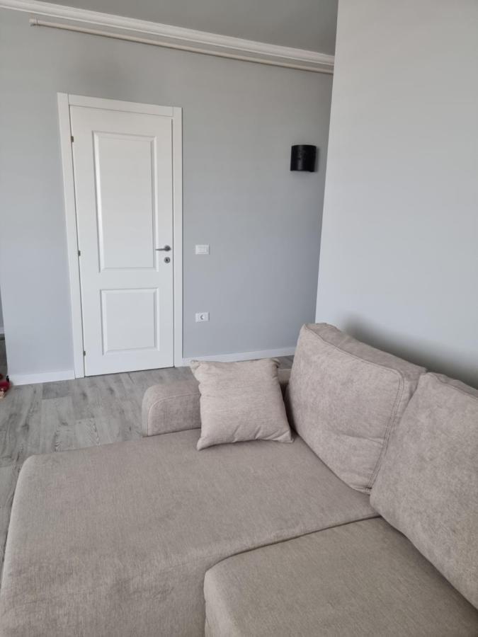 Apartament 2 Camere Eliberarii Constanţa Eksteriør billede