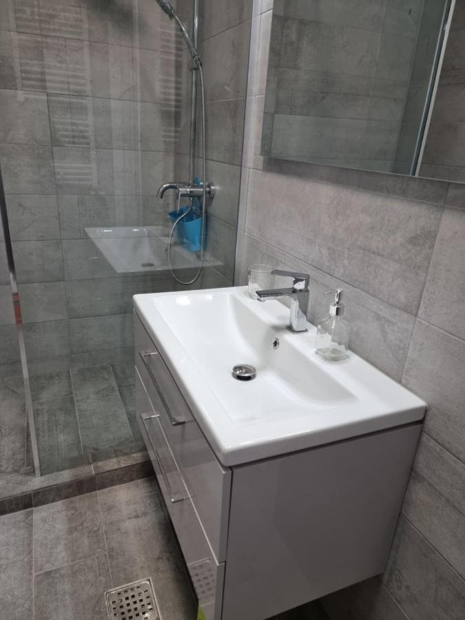 Apartament 2 Camere Eliberarii Constanţa Eksteriør billede